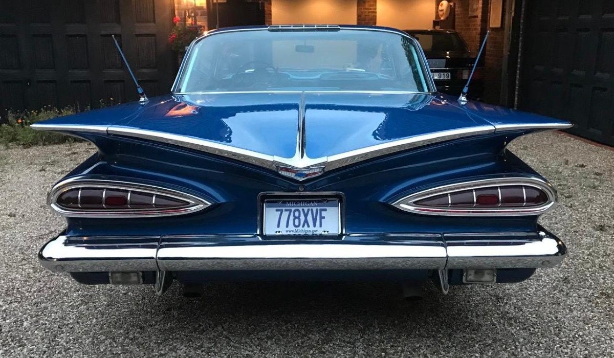 1959 Chevrolet Impala Image 2